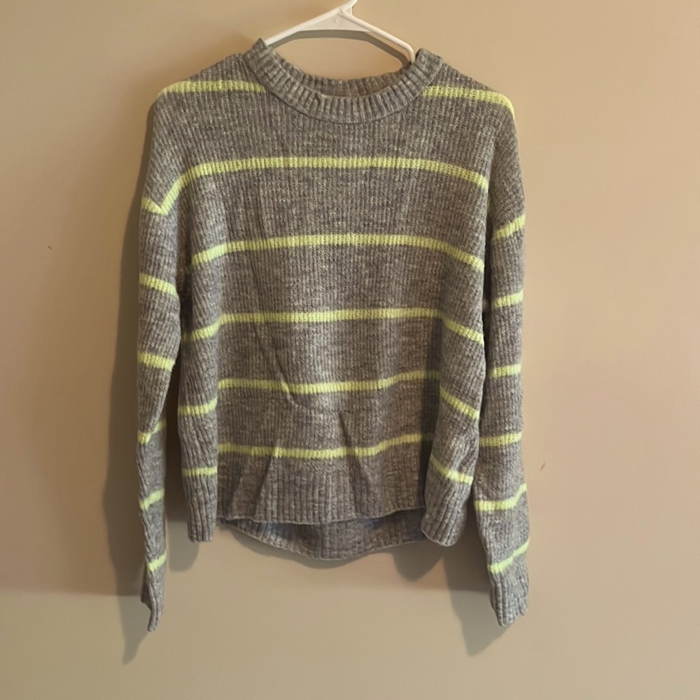 H&M sweater